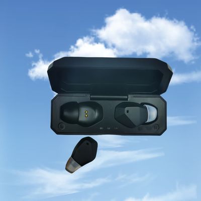 Alat Bantu Pekak OTC yang Bisa Diisi Ulang 2.5g Alat Bantu Mendengar Super Kuat