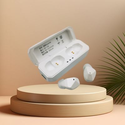 Penghapusan Kebisingan Transient OTC Alat bantu dengar 2.5g 4 Program Amplifier Pendengar Digital