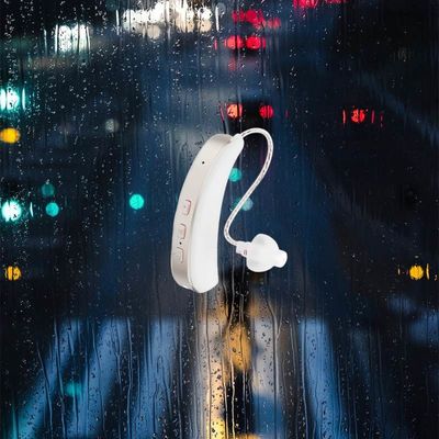 Pengurangan Kebisingan Otomatis BTE Alat Bantu Mendengar 25 Jam Baterai Hidup untuk Peningkatan Pendengaran