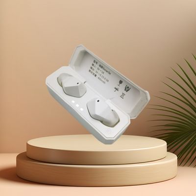 Penghapusan Kebisingan Transient OTC Alat bantu dengar 2.5g 4 Program Amplifier Pendengar Digital